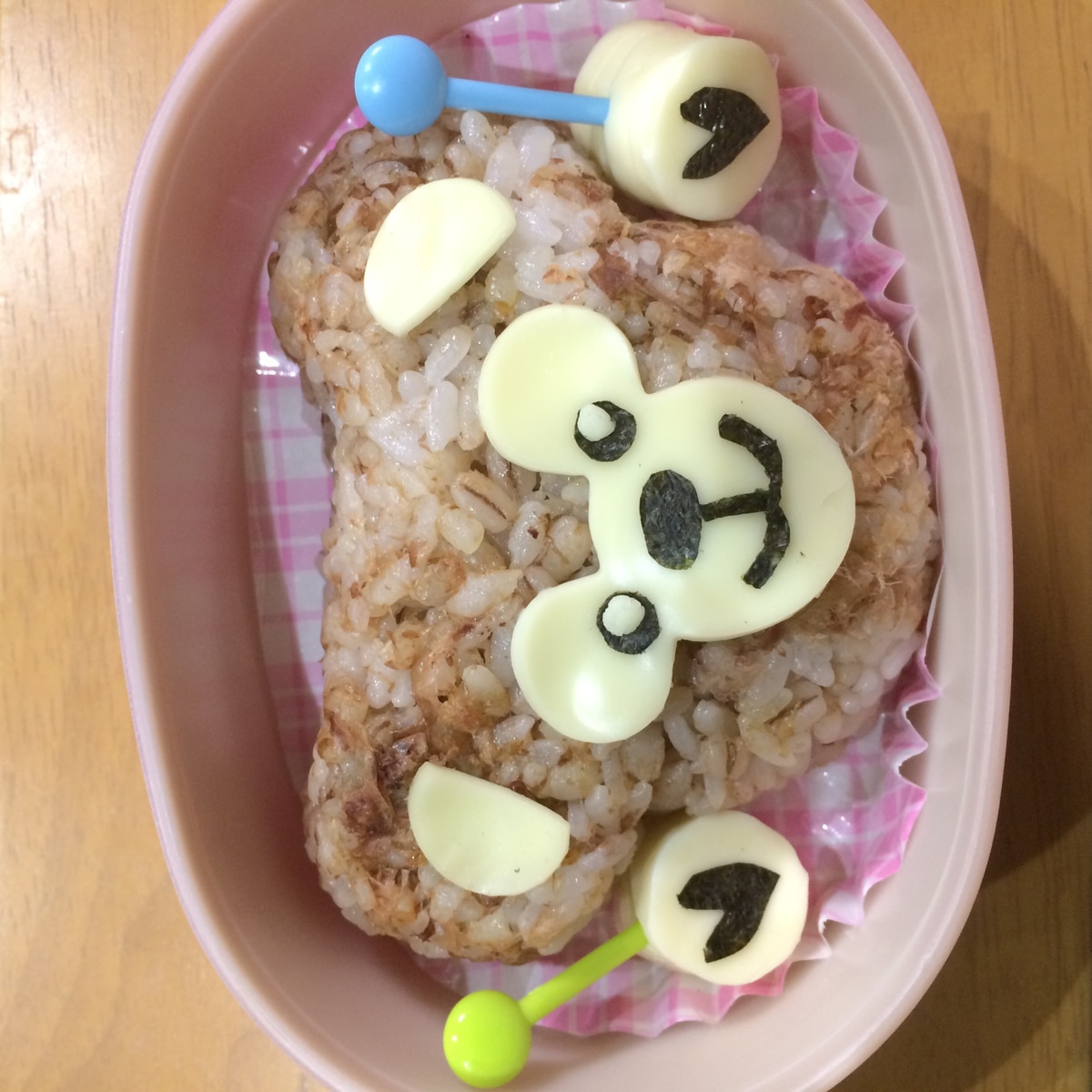 100円ショップのクッキー型で キャラ弁ダッフィー レシピ 作り方 By カラアゲ乙女 楽天レシピ 100円ショップのクッキー型で キャラ弁ダッフィー レシピ 作り方 By カラアゲ乙女 楽天レシピ
